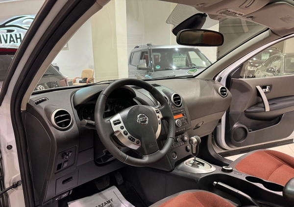 Nissan Qashqai cena 29900 przebieg: 213000, rok produkcji 2009 z Poznań małe 742